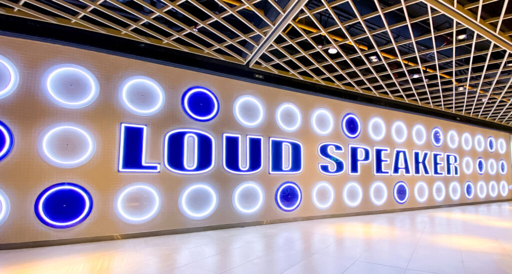 locations & rates Loud Speaker