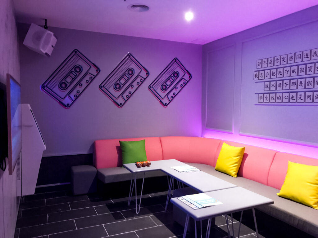 tropicana gardens mall, pj Loud Speaker